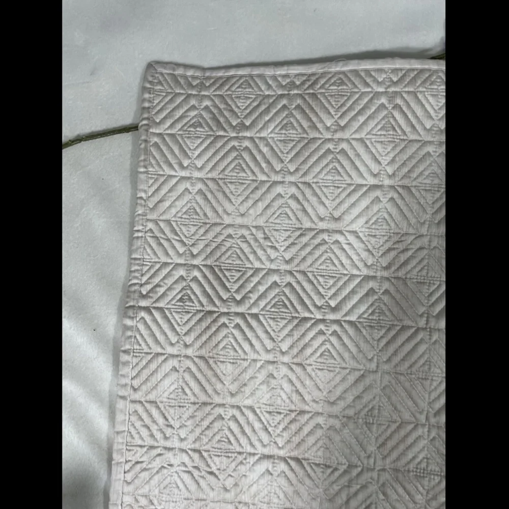 NEW Hotel Collection Woodrose Quilted 1 Euro‎ Sham